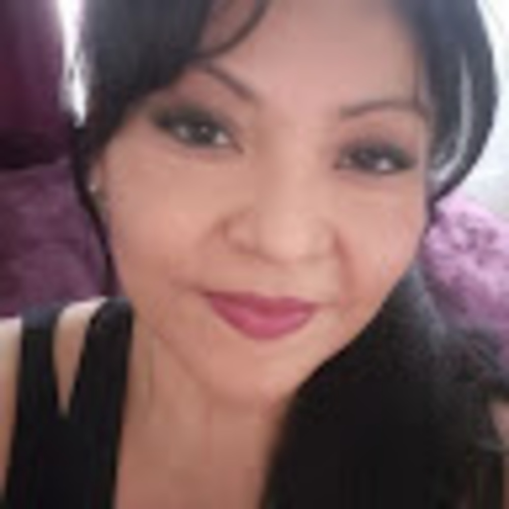 Meet your Posher, Davina